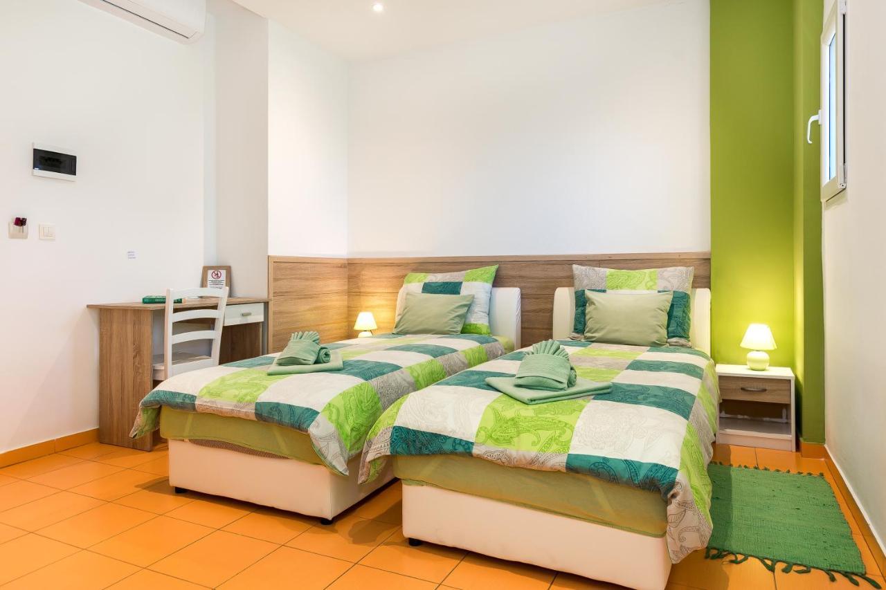 Guest House Slatki Snovi Knin Esterno foto
