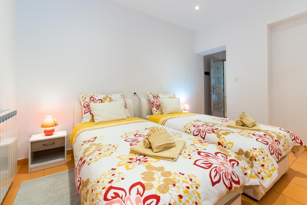 Guest House Slatki Snovi Knin Esterno foto