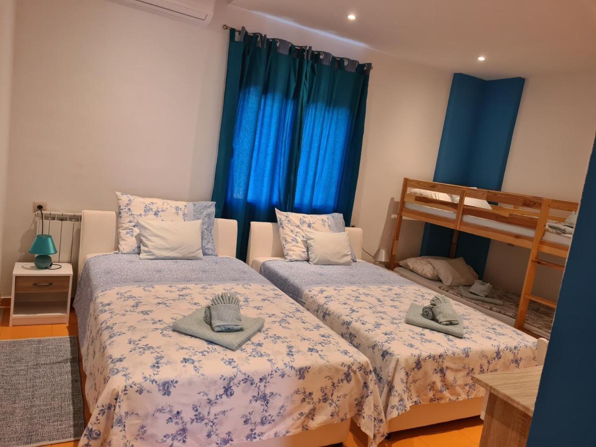 Guest House Slatki Snovi Knin Esterno foto