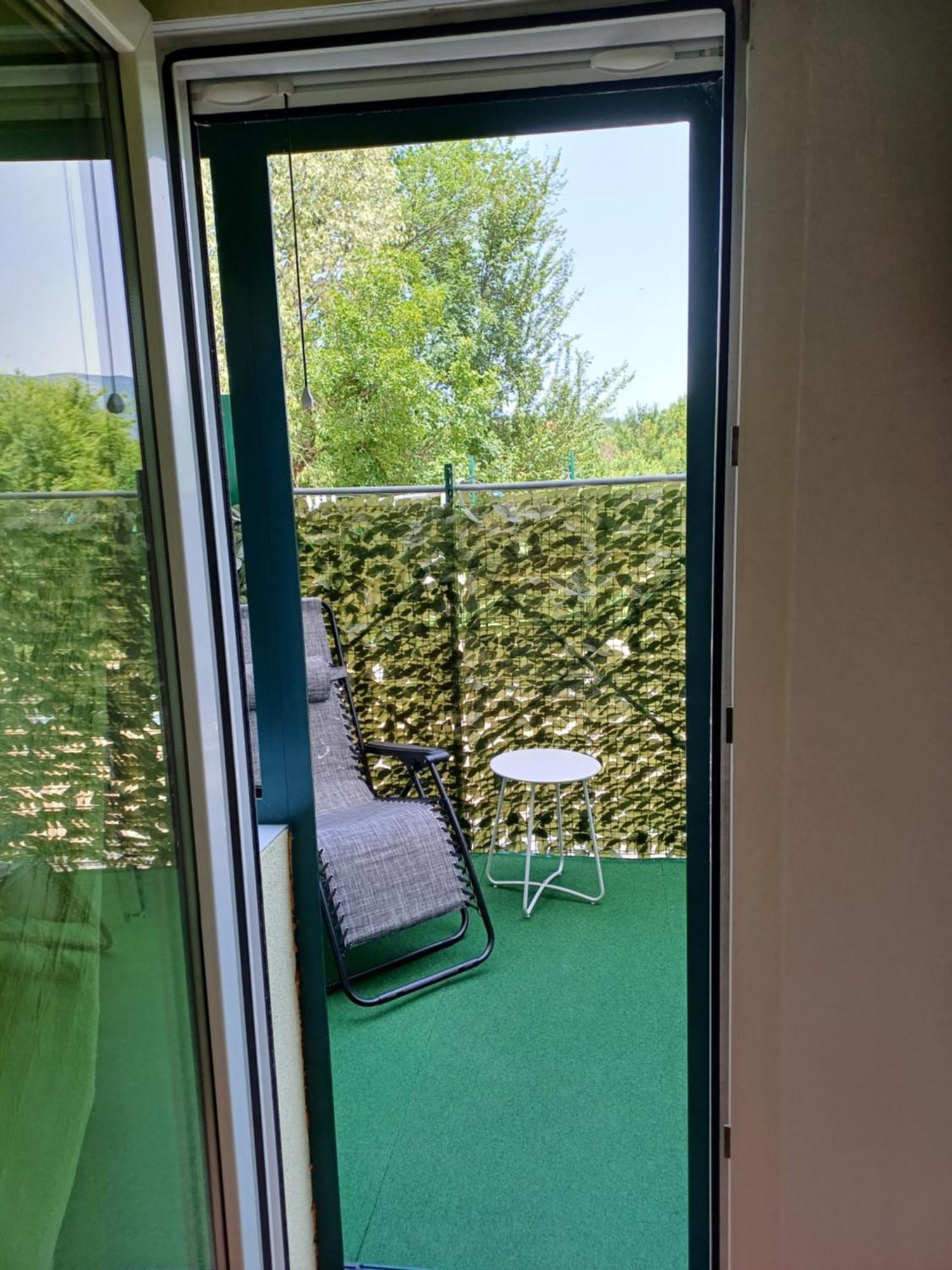 Guest House Slatki Snovi Knin Esterno foto
